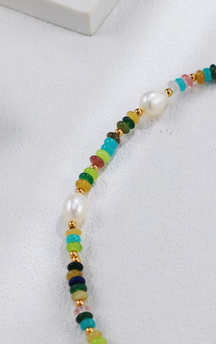 Charming Golden Rainbow Pearl Bracelet