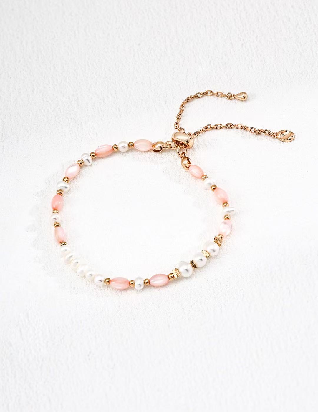 Nature Pink Pearl Bracelet
